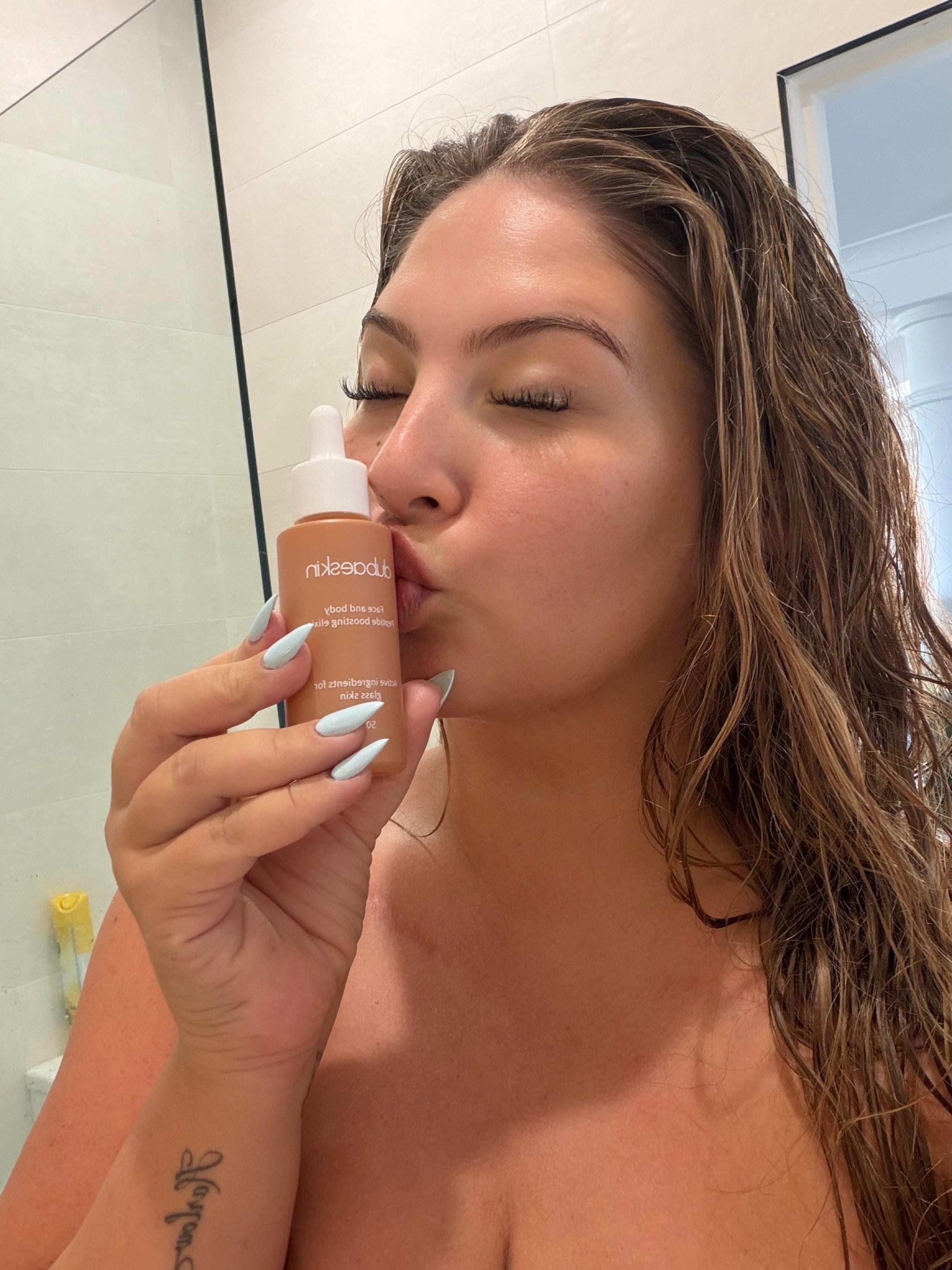 Anti aging Oil
